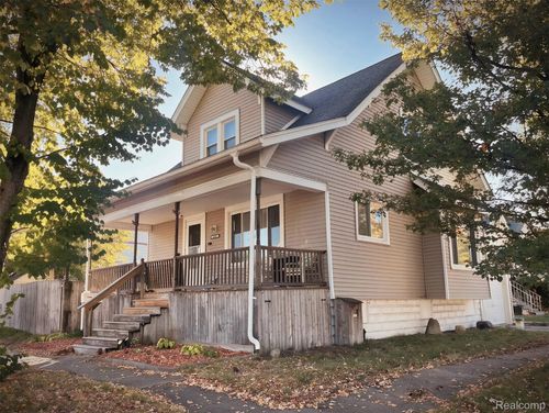1501 15th St, Port Huron, MI, 48060-5606 | Card Image