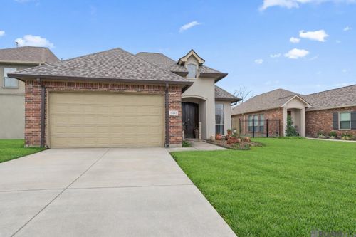 15940 Belle Angela Ave, Baton Rouge, LA, 70817-4896 | Card Image