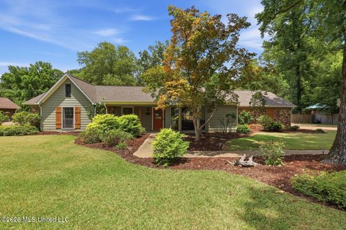 612 Trailwood Dr, Clinton, MS, 39056-5435 | Card Image