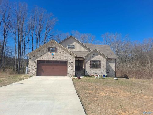 355 Bryant Rd, Albertville, AL, 35951-3801 | Card Image