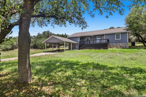 723 Hancock Rd, Canyon Lake, TX, 78133-2601 | Card Image