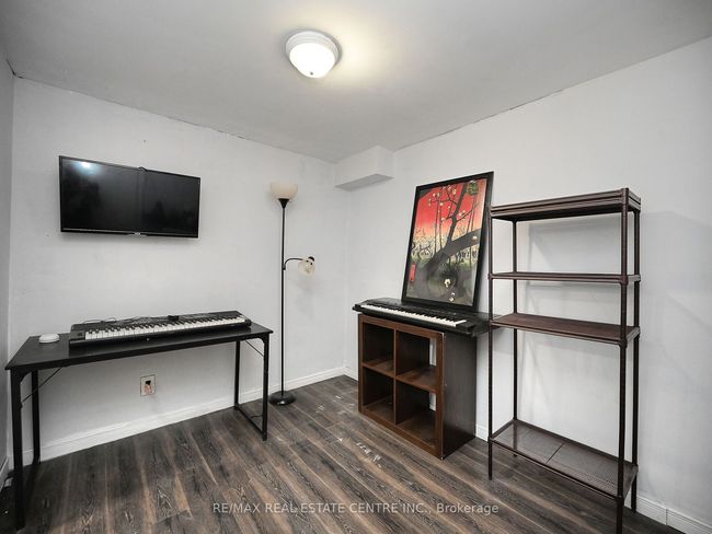 8 Stephensen Crt, House other with 4 bedrooms, 3 bathrooms and 2 parking in Brampton ON | Image 42