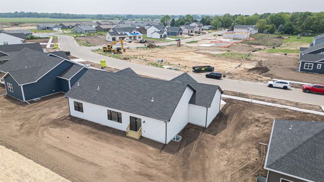 898 Red Hawk Dr, Home with 3 bedrooms, 2 bathrooms and null parking in MILTON WI | Image 4