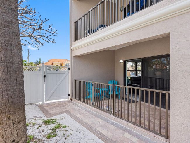 APT-108 - 3210 Gulf Blvd, Condo with 2 bedrooms, 2 bathrooms and null parking in Belleair Beach FL | Image 18