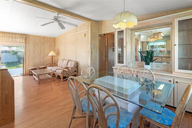 4609 10 Th Street Ct E, House other with 2 bedrooms, 2 bathrooms and null parking in ELLENTON FL | Image 9