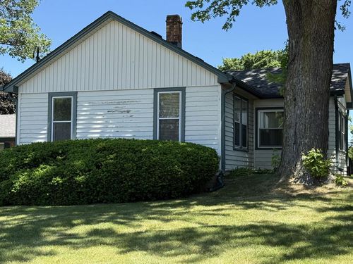 1001 S Green Bay Road, Mount Pleasant, WI, 53406 | Card Image