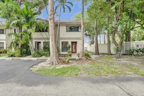 101-3080 S Oakland Forest Dr, Oakland Park, FL, 33309-5671 | Card Image