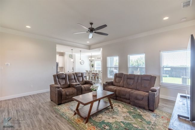 7309 Wildflower Way, House other with 3 bedrooms, 2 bathrooms and null parking in Abilene TX | Image 4