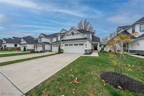 2842 Riviera Drive, Fairlawn, OH, 44333 | Card Image