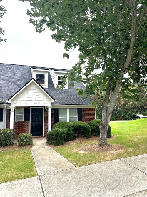 124 Bridgewater Cir, Athens, GA, 30601-2178 | Card Image