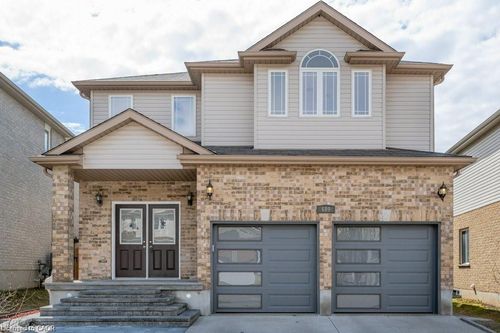 609 Woolgrass Ave, Waterloo, ON, N2V2X9 | Card Image