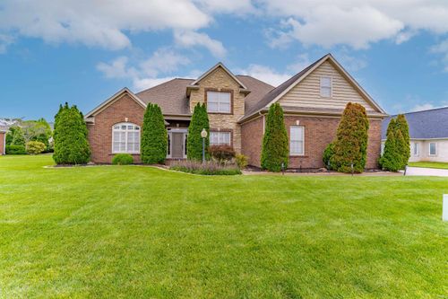 2084 Long Cove Cir, Newburgh, IN, 47630-8413 | Card Image
