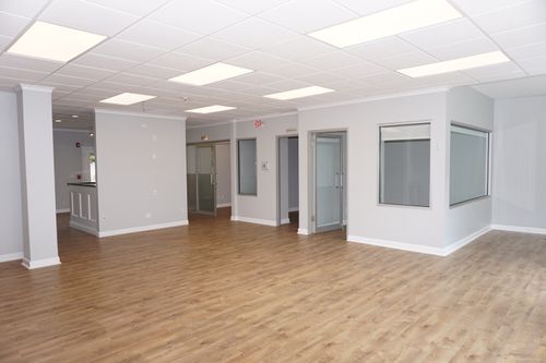 right-1086 Long Ridge Road, Stamford, CT, 06903 | Card Image