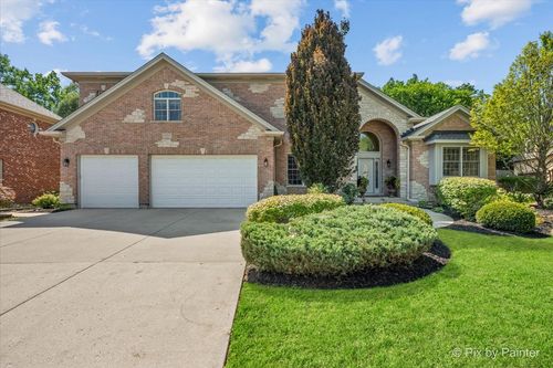 320 N Waynes Ct, Palatine, IL, 60067-4801 | Card Image