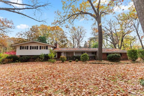 4966 Whispering Pine Ln, Bloomfield Hills, MI, 48302-2274 | Card Image