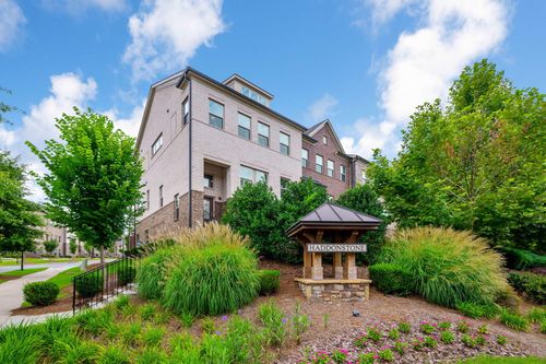743 Brecklin Lane, woodstock, GA, 30188 | Card Image
