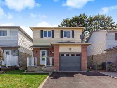 25 Hudson Cres, House other with 3 bedrooms, 2 bathrooms and 5 parking in Bradford ON | Image 2