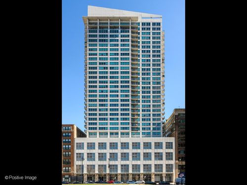 3306-701 S Wells St, Chicago, IL, 60607-4679 | Card Image