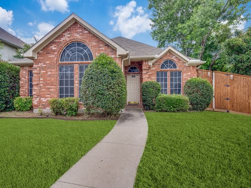 18851 Park Grove Ln, Dallas, TX, 75287-3975 | Card Image