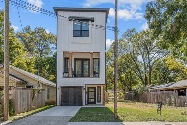 920 Muncie Ave, House other with 3 bedrooms, 4 bathrooms and null parking in Dallas TX | Image 39