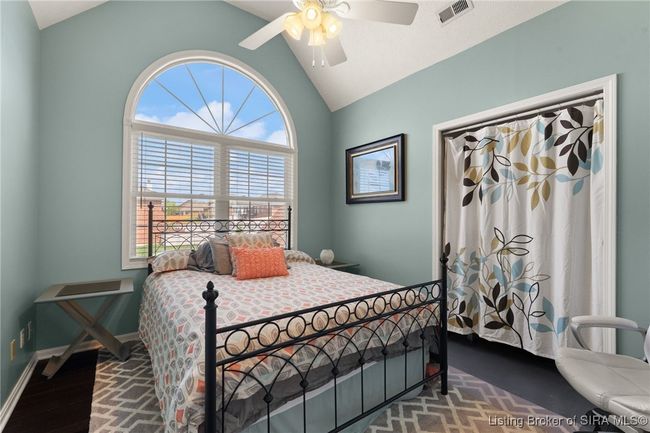 2800 Sandalwood Dr, Home with 4 bedrooms, 4 bathrooms and null parking in New Albany IN | Image 38
