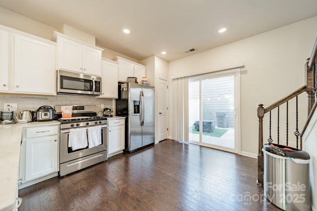 11546 Red Rust Ln, Townhouse with 2 bedrooms, 3 bathrooms and null parking in Charlotte NC | Image 8