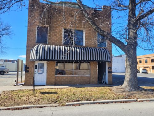 108 A St Se, Miami, OK, 74354-7015 | Card Image