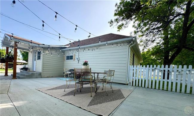 Patio | Image 33