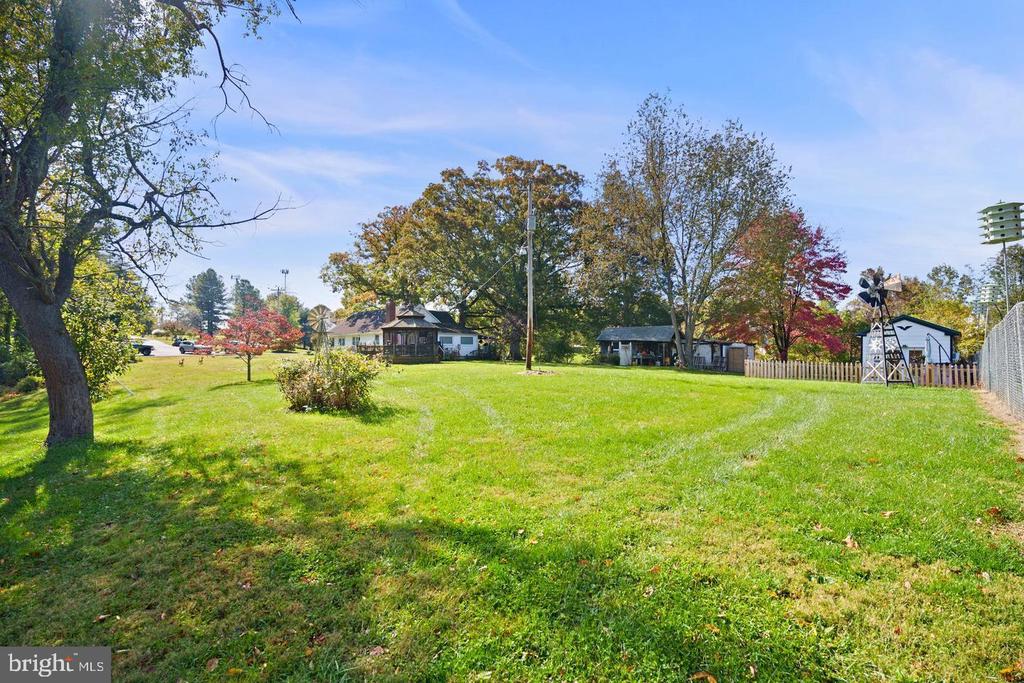 Residential in WOODBRIDGE 5