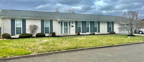 238 Oxford Street, Sistersville, WV, 26175 | Card Image