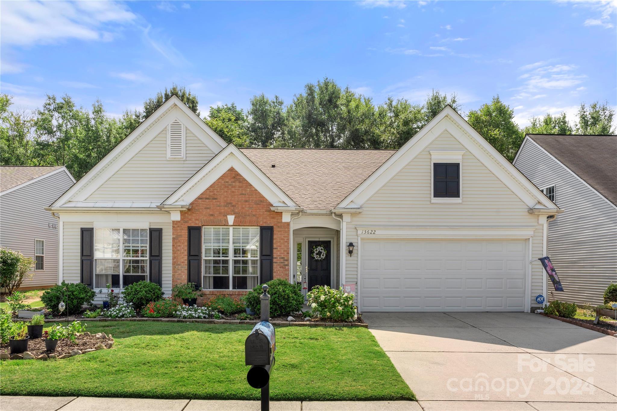 Cardinals Nest Dr, Charlotte, NC 28269