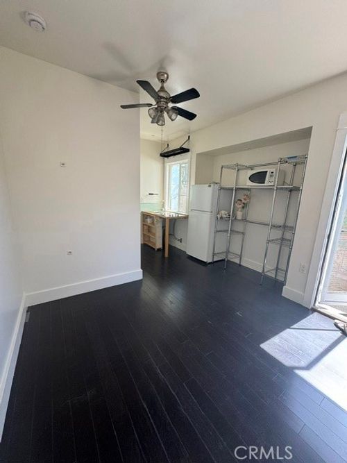 419 S Guadalupe Ave, Redondo Beach, CA, 90277 | Card Image