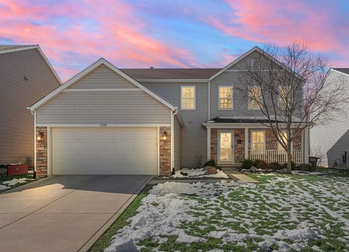2709 Westwind Dr, Valparaiso, IN, 46385-7215 | Card Image
