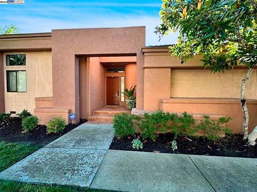 4009 W Lakeshore Dr, San Ramon, CA, 94582-4823 | Card Image