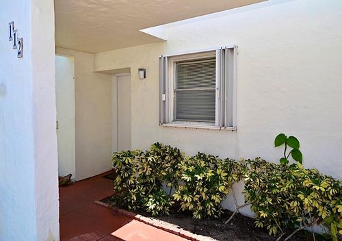 112-2561 Boundbrook 112 Boulevard, West Palm Beach, FL, 33406 | Card Image