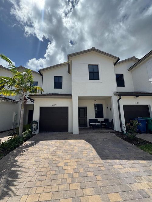 23418 Sw 131st Ct, Homestead, FL, 33032-9227 | Card Image