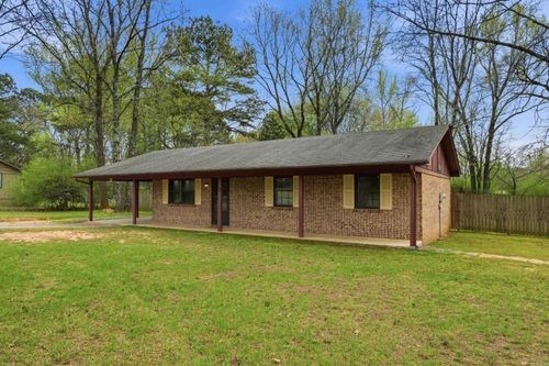 7 Douglas St, Greenbrier, AR, 72058-9489 | Card Image