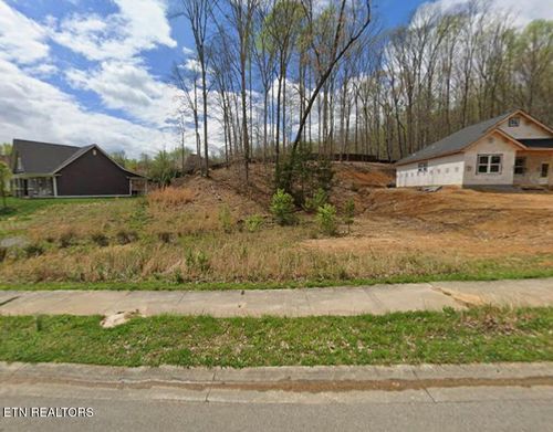 205 N Taube Ln, Oak Ridge, TN, 37830-1402 | Card Image