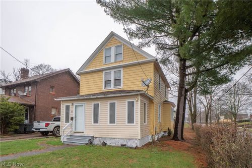 81 E Dalton Street, Akron, OH, 44310 | Card Image