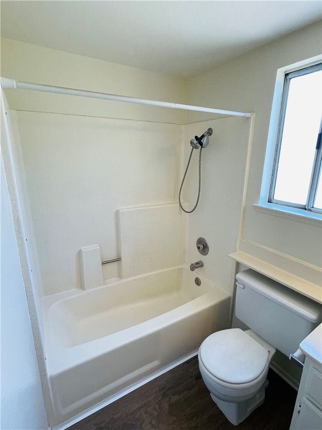 25020 Jutland Dr, House other with 3 bedrooms, 3 bathrooms and 2 parking in Hemet CA | Image 30