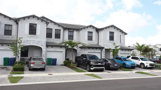 13412 Sw 286th St, House other with 3 bedrooms, 2 bathrooms and null parking in Homestead FL | Image 22