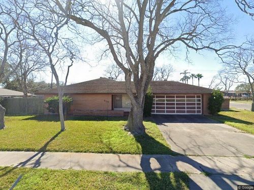 629 Peerman Pl, Corpus Christi, TX, 78411-2241 | Card Image