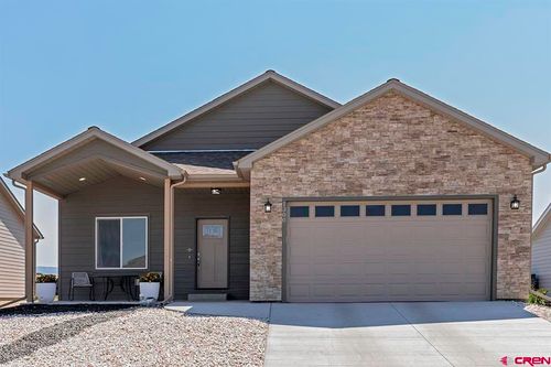 1300 Weminuche Ave, Montrose, CO, 81401-7143 | Card Image
