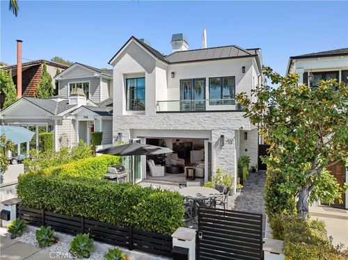 712 Marguerite Ave, Corona del Mar, CA, 92625 | Card Image