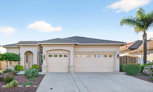 2033 Dorrington Dr, Roseville, CA, 95661-4084 | Card Image