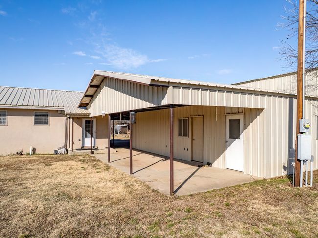 155 Lakeview Dr, House other with 3 bedrooms, 2 bathrooms and null parking in Coleman TX | Image 8