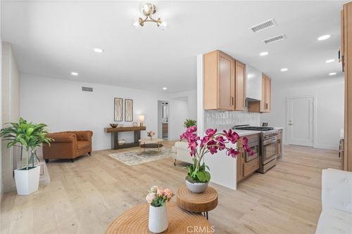 6611 Pickett Ave, Garden Grove, CA, 92845-2236 | Card Image