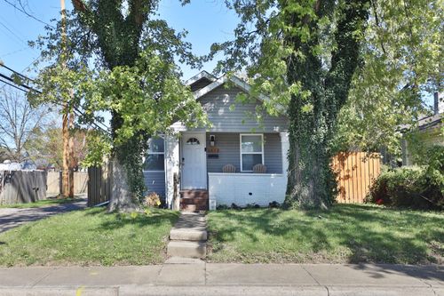 2812 E 11th Ave, Columbus, OH, 43219-3722 | Card Image
