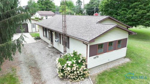 1470 Water St, Evansport, OH, 43519-7219 | Card Image