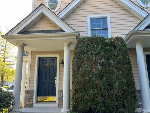 1311 Half Moon Bay Dr, Croton-On-Hudson, NY, 10520-3107 | Card Image